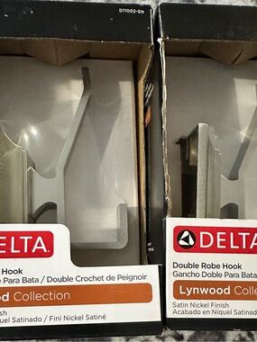 Delta Lynwood Double Robe Hook in Satin Nickel Finish